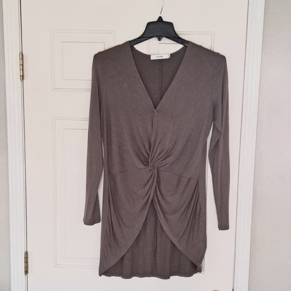 JustFAB olive green long shirt. Size M.